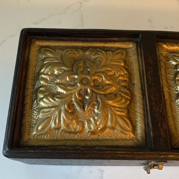 Vintage Wooden Box with Brass accents - Picture 6 of 16
